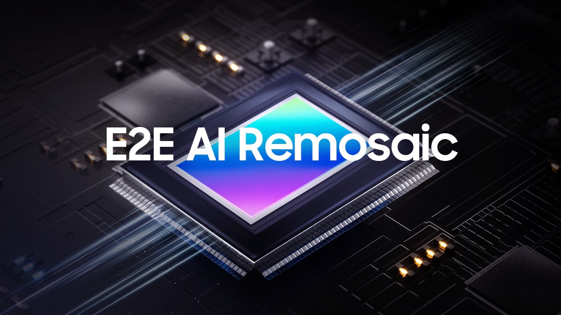 这是一个标有“E2E 人工智能 Remosaic”的图像传感器图像，其特点是发光的微芯片组和黑暗、复杂的电路板设计。